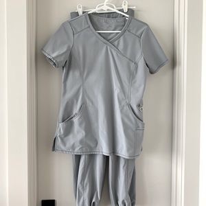 Cherokee Infinity Scrub Set